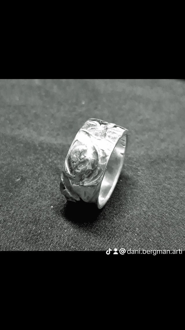 Heavy sterling silver abstract ring 